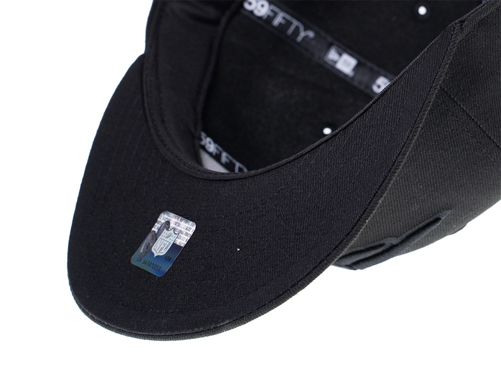 New Era New England Patriots Black on Black 59Fifty Fitted Cap