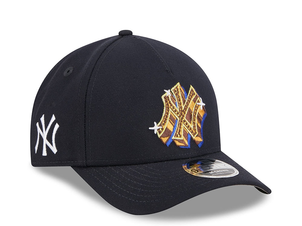 New Era New York Yankees Emblem Navy Prime 9Forty A Frame M Crown Snapback Cap