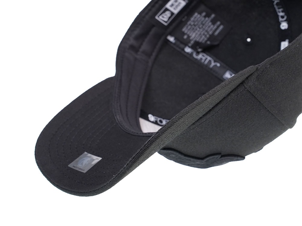 New Era Chicago Bulls Black on Black Edition 9Forty  Snapback Cap