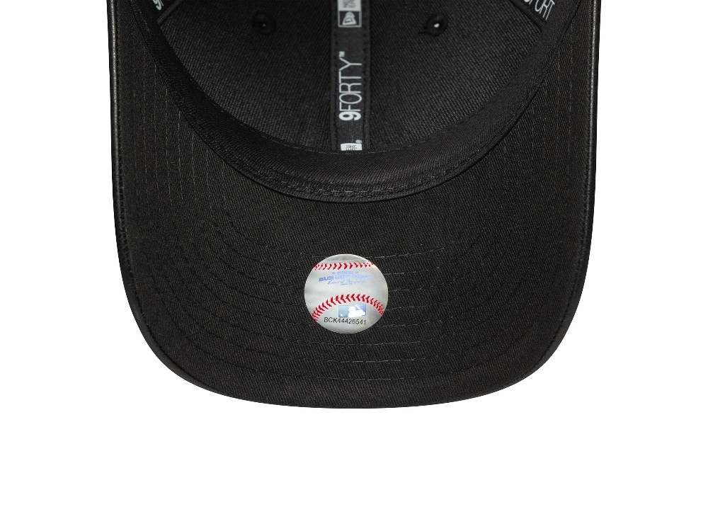New Era Detroit Tigers Black PU Leather Edition 9Forty M Crown Snapback Cap