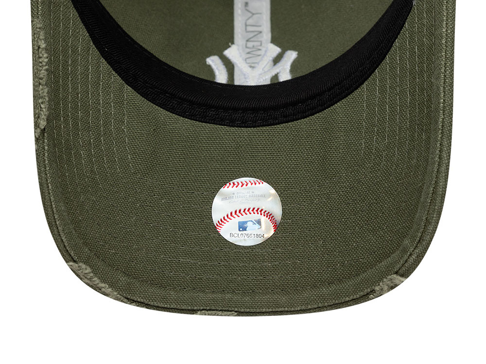 New Era New York Yankees Cotton Canvas 9Twenty Trucker Snapback Cap