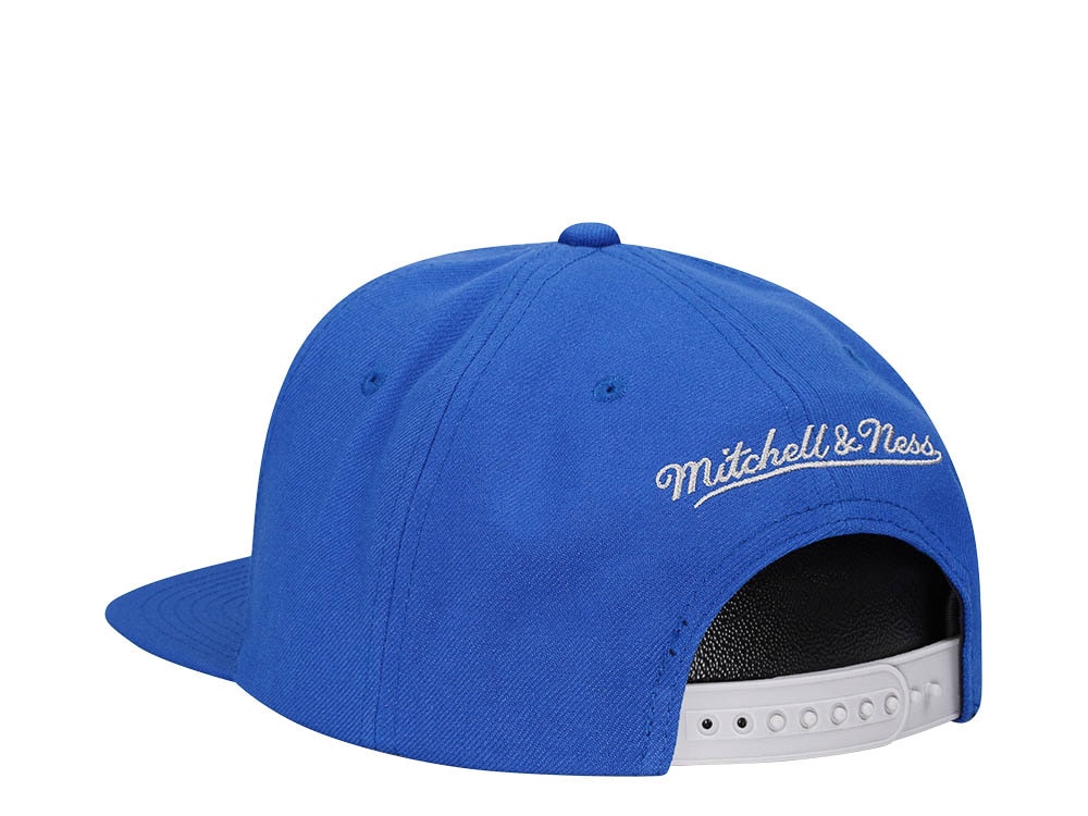 Mitchell & Ness Toronto Maple Leafs Retro Lock Up Snapback Cap