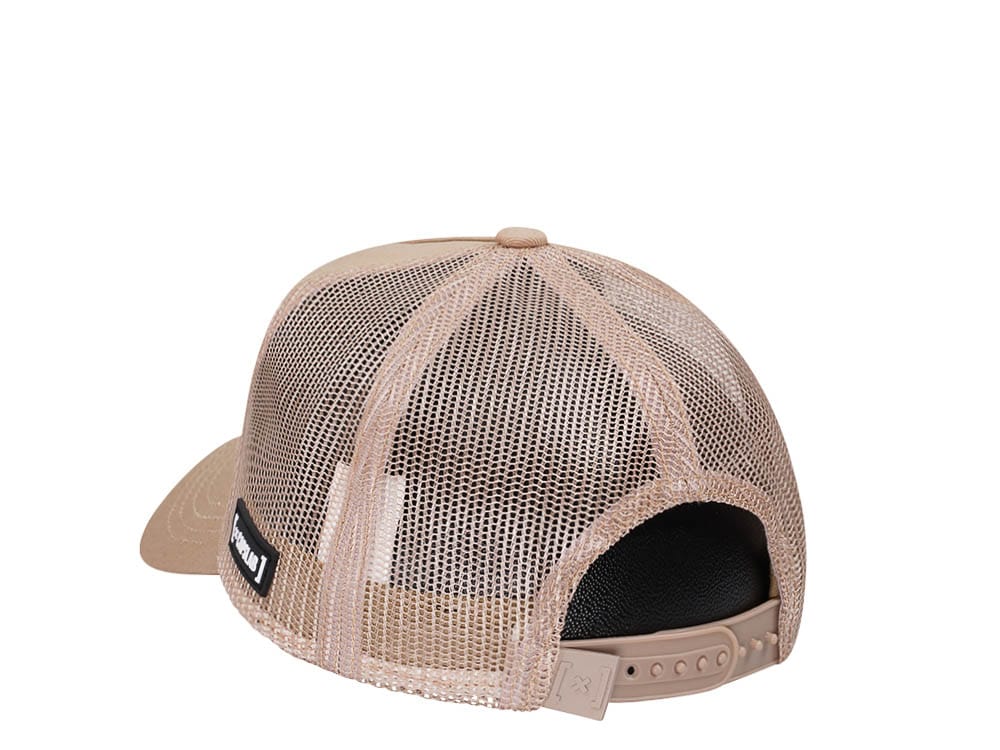 Capslab Looney Tunes Wile E. Coyote Trucker Snapback Cap