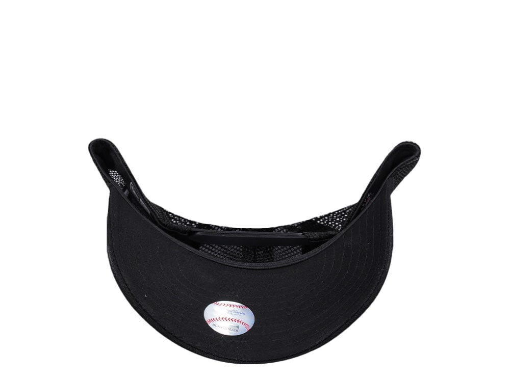 New Era New York Yankees Black and Black A Frame Trucker Kids 9Forty Strapback Cap
