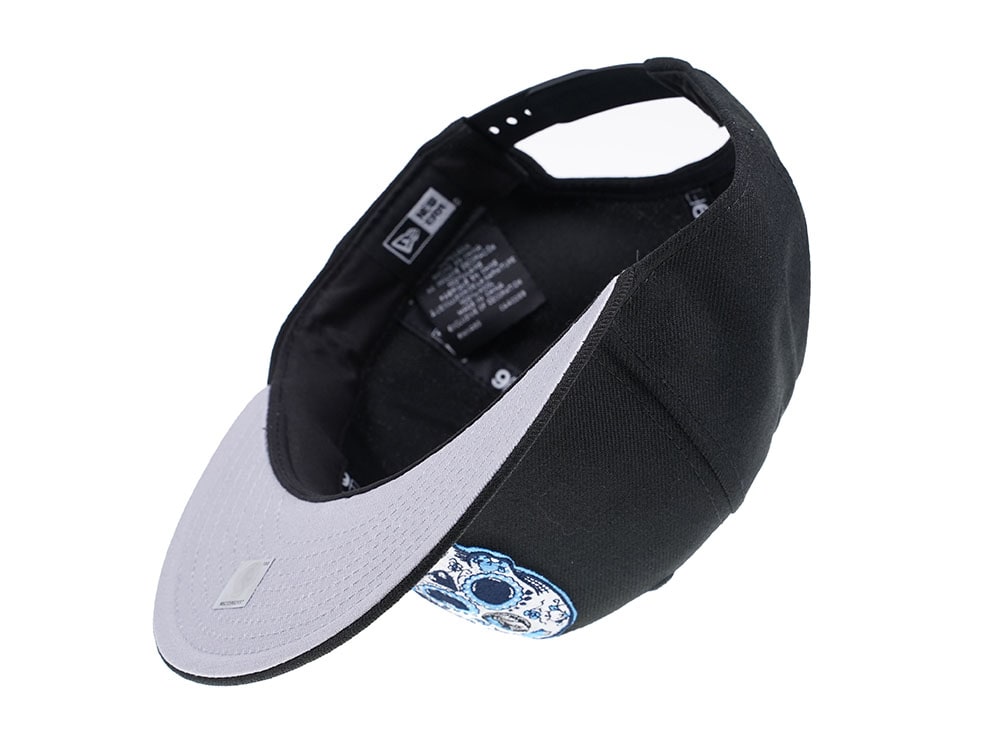 New Era Dallas Mavericks Skull Edition 9Fifty Snapback Cap