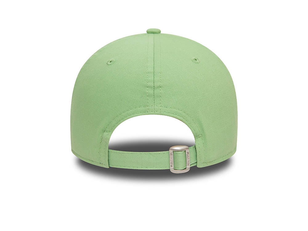 New Era New York Yankees League Essential Green 9Forty Strapback Cap