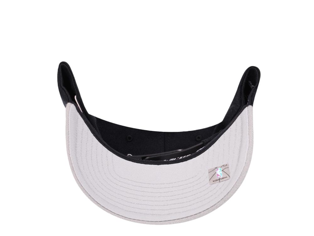 Mitchell & Ness San Antonio Spurs Team Two Tone Red Line Solid Flex Snapback Cap