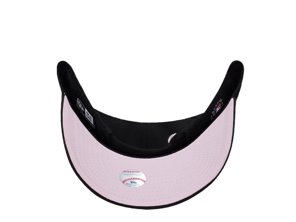 New Era New York Yankees Pink Heart Prime Edition 9Twenty Strapback Cap