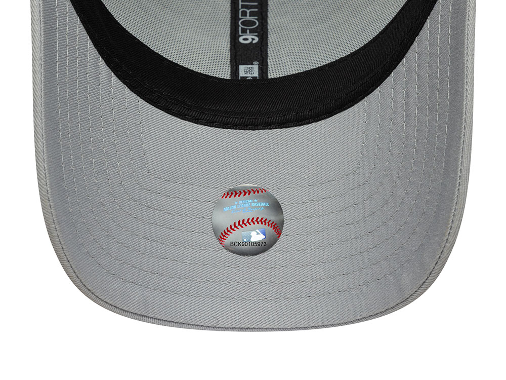New Era Oakland Athletics Team Outline Gray Edition 9Forty Strapback Cap