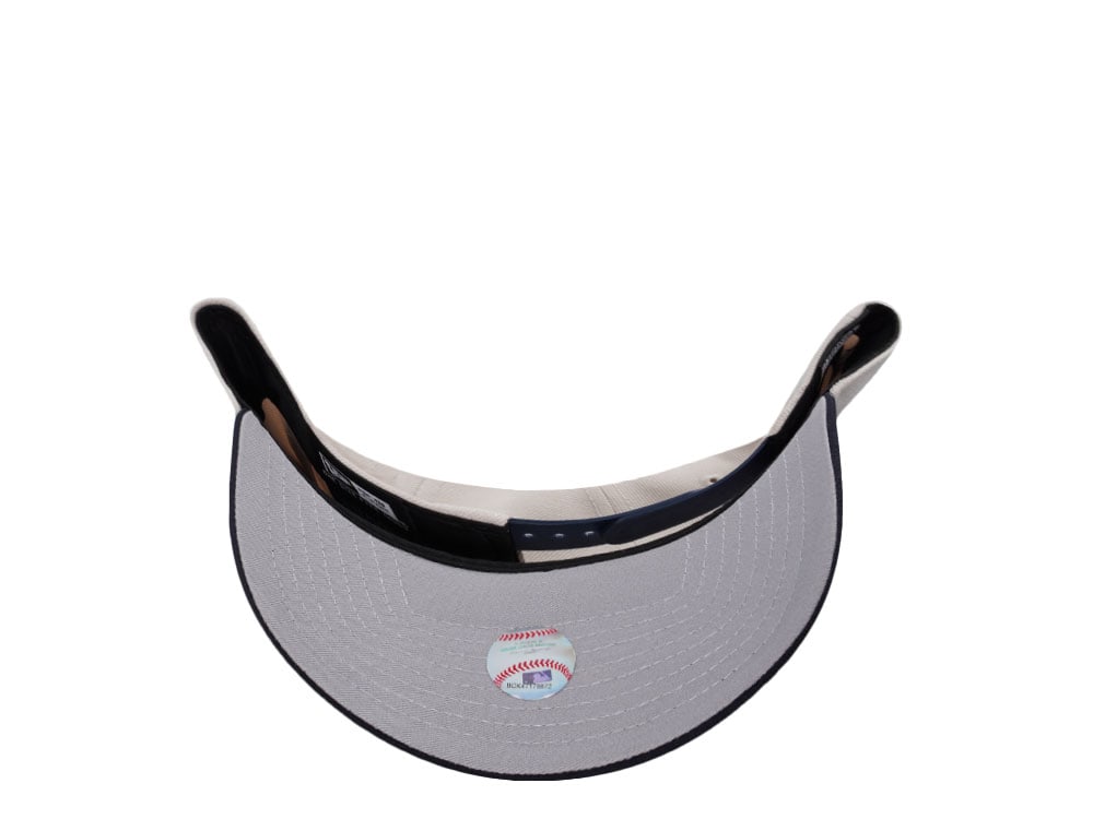 New Era New York Yankees World Series 2000 Fade Stone Two Tone Edition 9Forty A Frame Snapback Cap