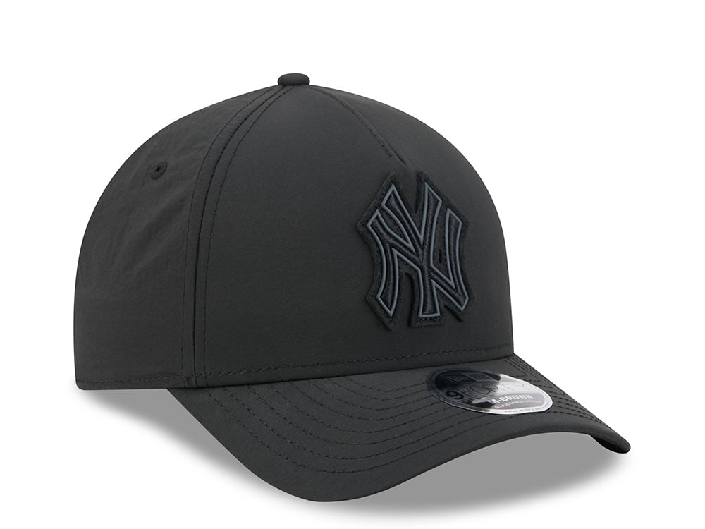 New Era Alpha Industries New York Yankees Black Prime Edition 9Forty M Crown A Frame Snapback Cap