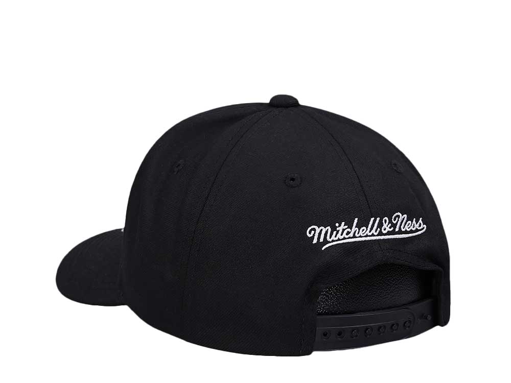 Mitchell & Ness Philadelphia Flyers Team Ground 2.0 Pro Black Snapback Cap