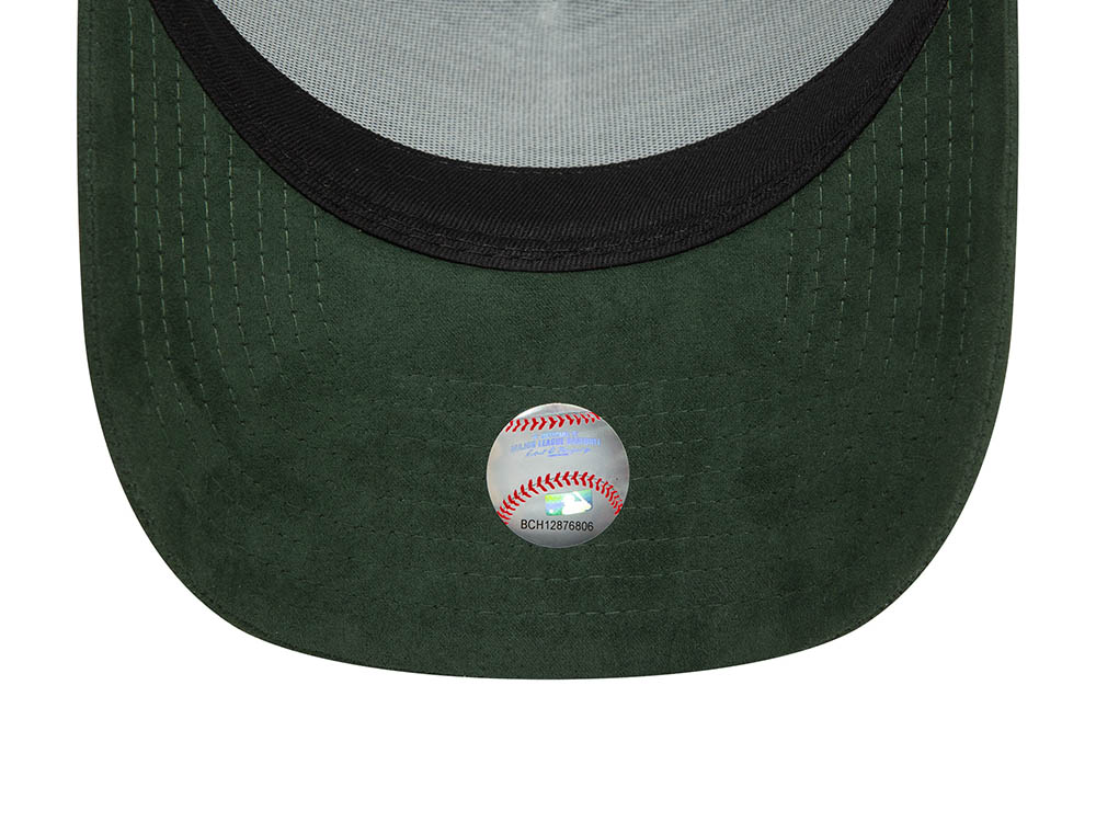 New Era Los Angeles Dodgers Faux Suede Edition Green 9Forty A Frame Snapback Cap