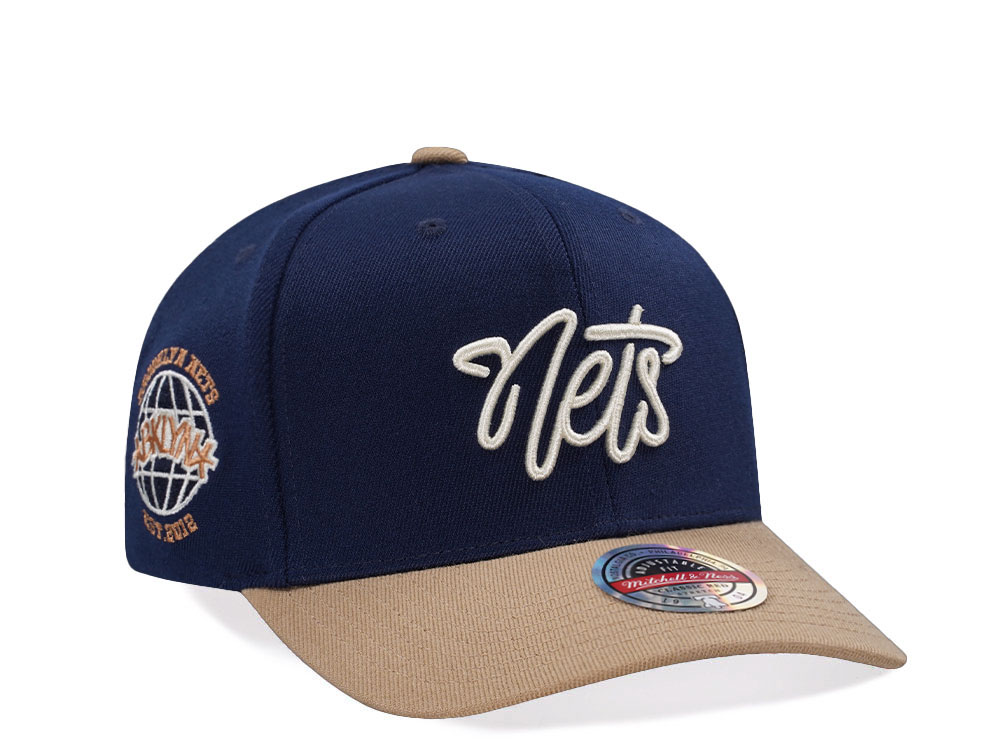 Mitchell & Ness Brookly Nets Sand Storm Classic Red Stretch Snapback Cap