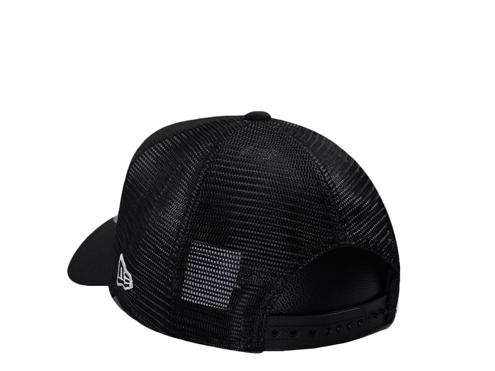 New Era New York Yankees Double Eagle Black 9Forty A Frame Trucker Snapback Cap