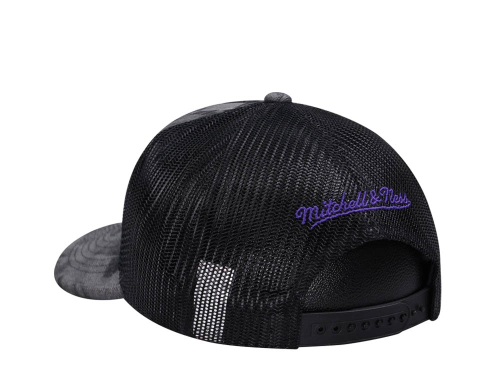 Mitchell & Ness Los Angeles Lakers Burnt Ends Black Trucker Snapback Cap