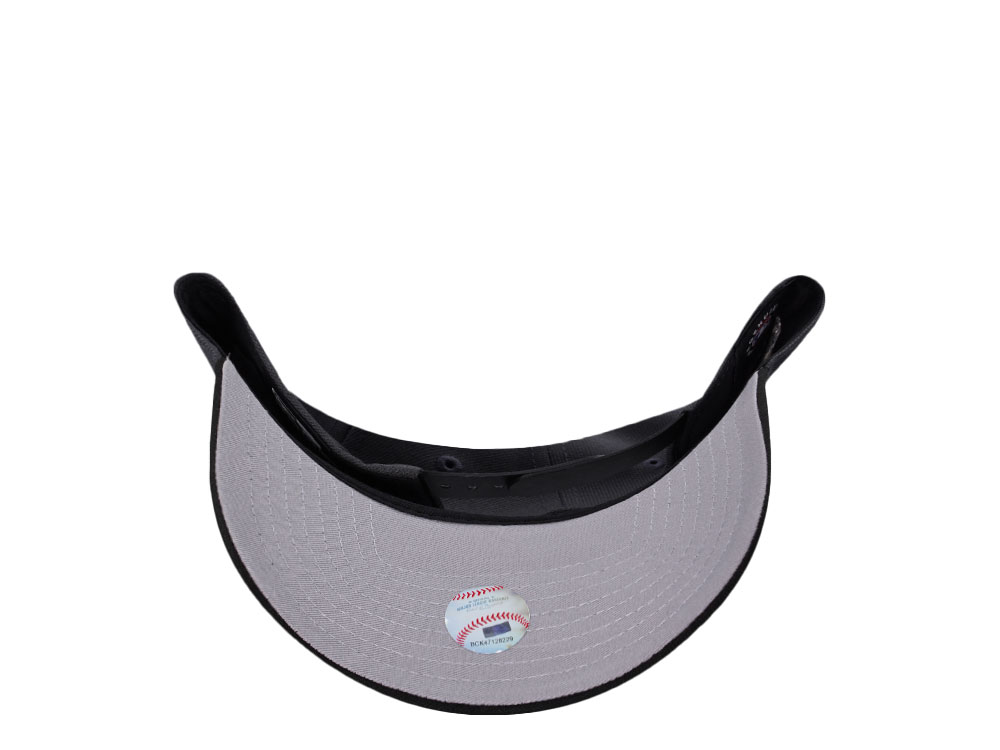 New Era Chicago White Sox World Champions 2005 Tarmac Two Tone Edition 9Forty A Frame Snapback Cap