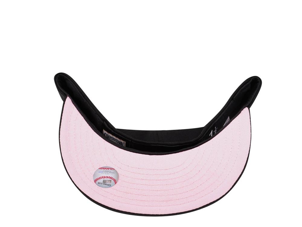 New Era Montreal Expos 35th Anniversary Black and Pink Edition 59Fifty Fitted Cap