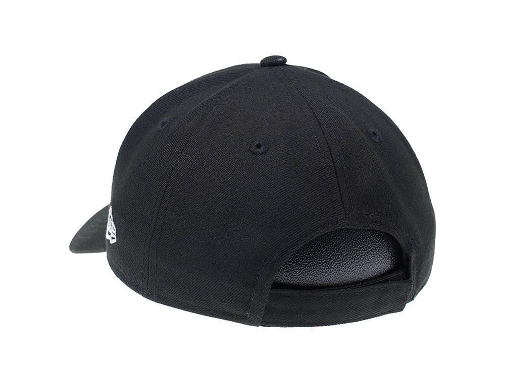New Era Los Angeles Rams Curved Black Edition 9Forty Strapback Cap