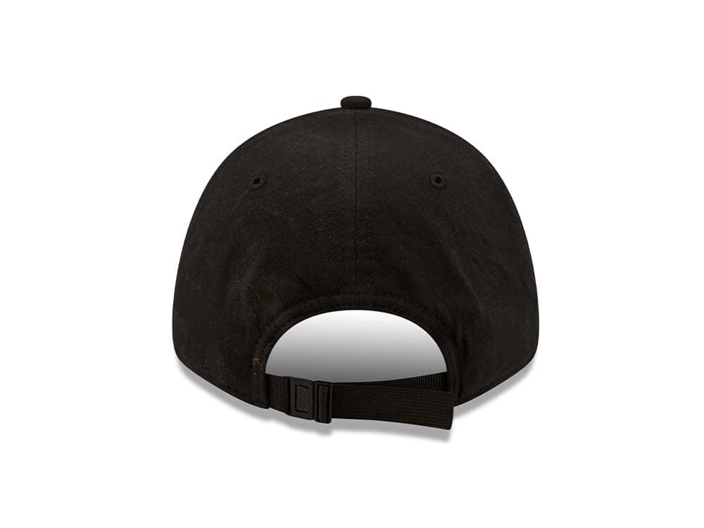 New Era Brooklyn Nets Washed Pack Black Adjustable 9Forty Strapback Cap