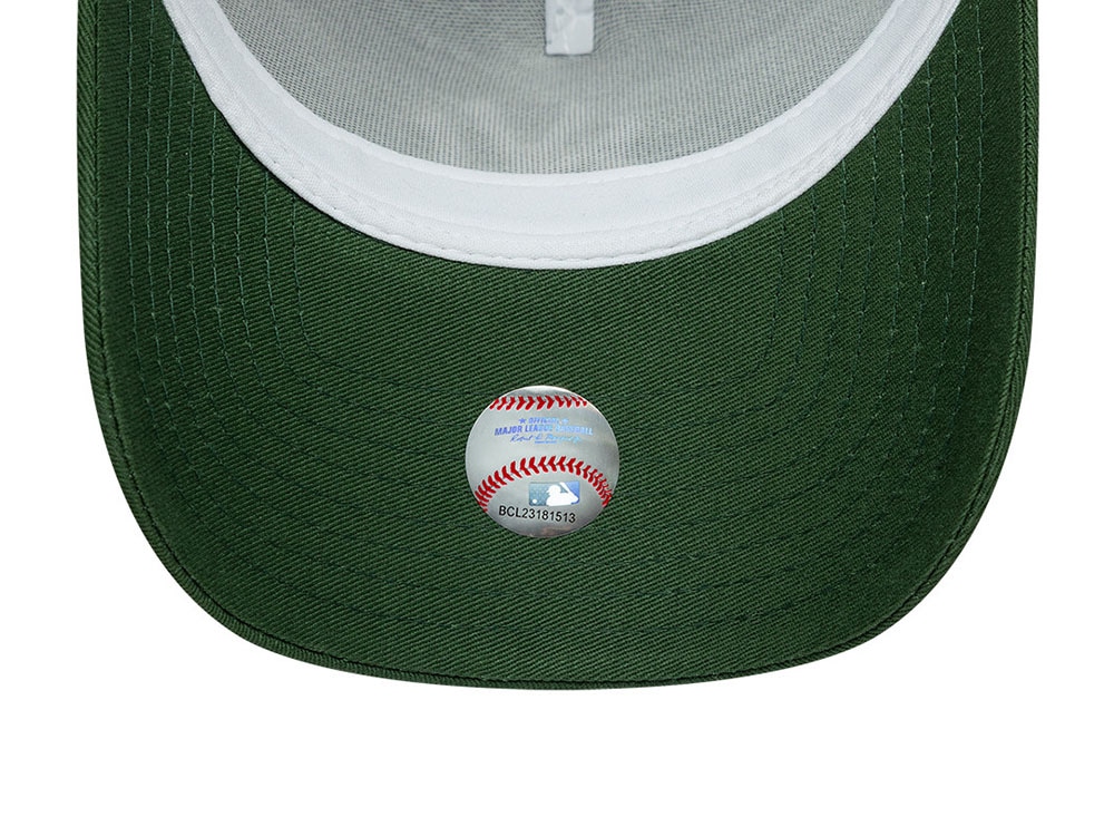 New Era New York Yankees League Essential Dark Green Edition 9Forty A Frame Trucker Snapback Cap