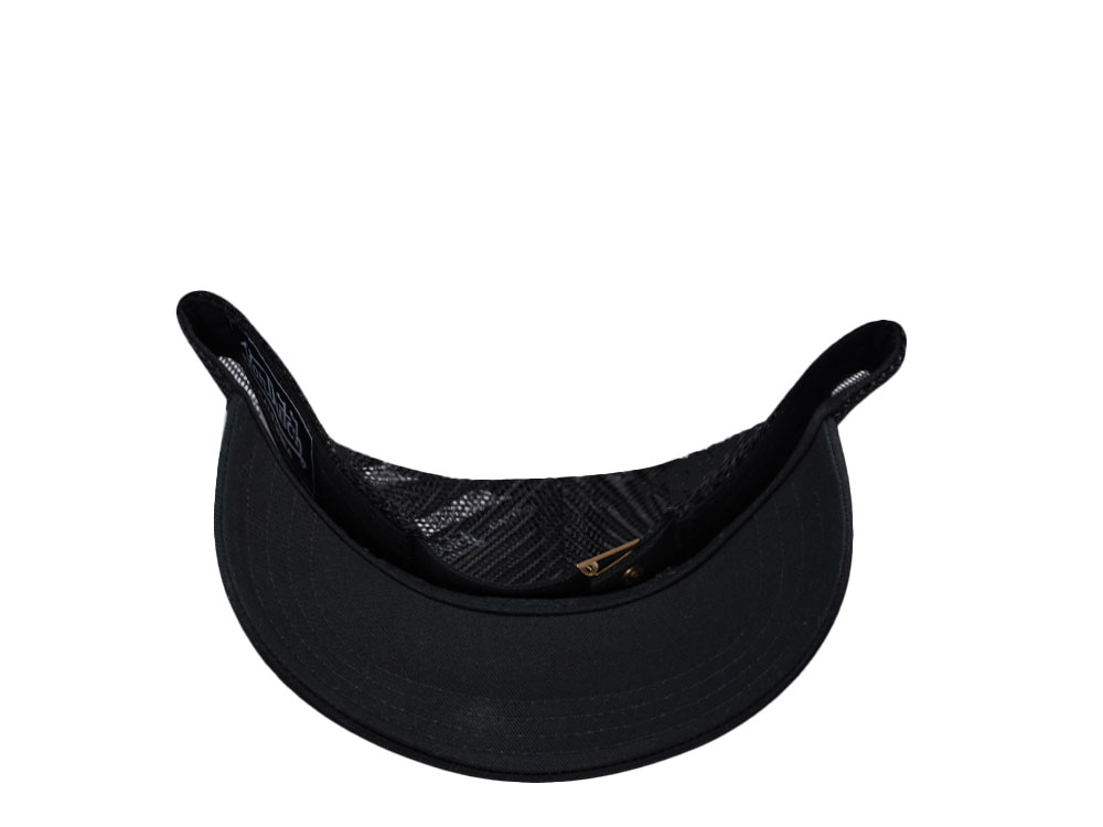 Von Dutch Oval Patch Black Trucker Snapback Cap