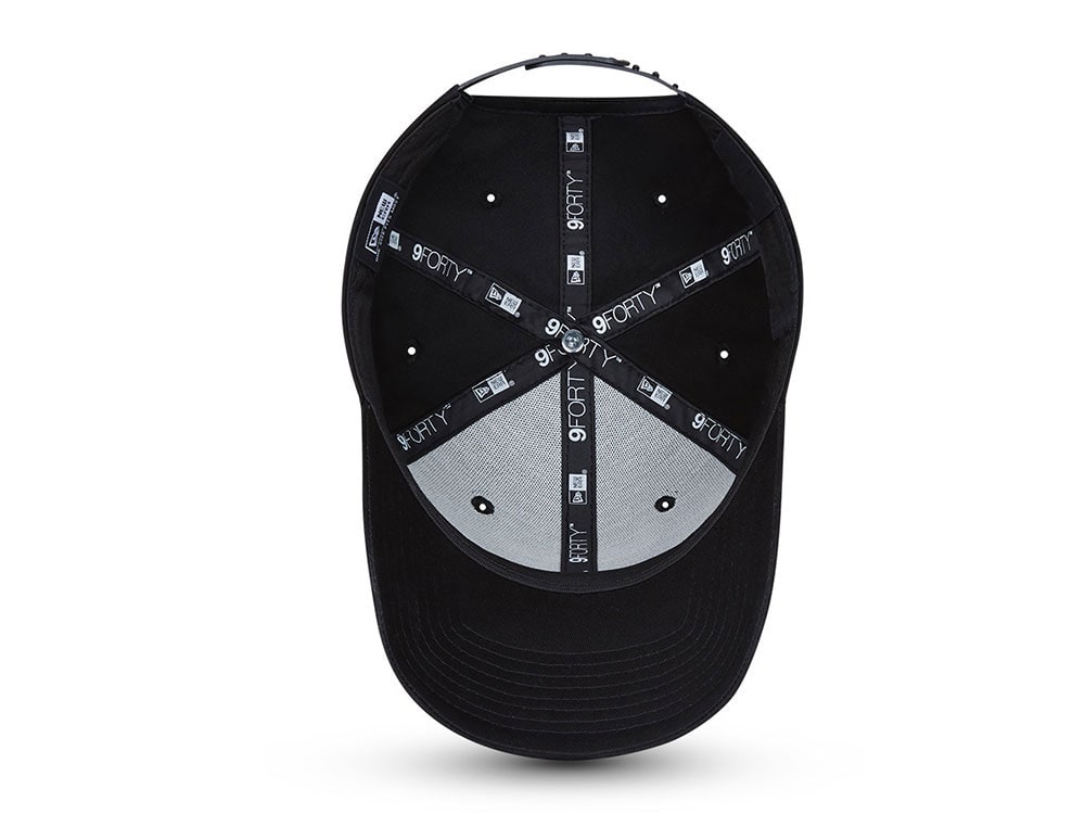 New Era Philadelphia Phillies Black on Black Edition 9Forty Snapback Cap