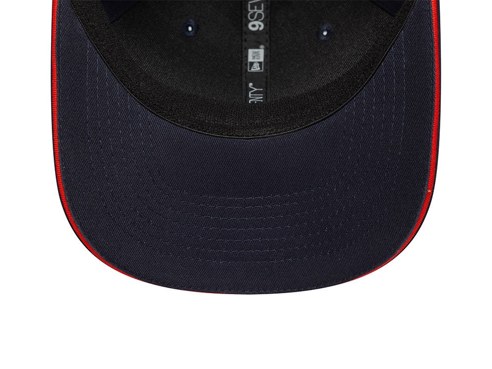 New Era Red Bull F1 Dynamic Bull 9Seventy Snapback Cap