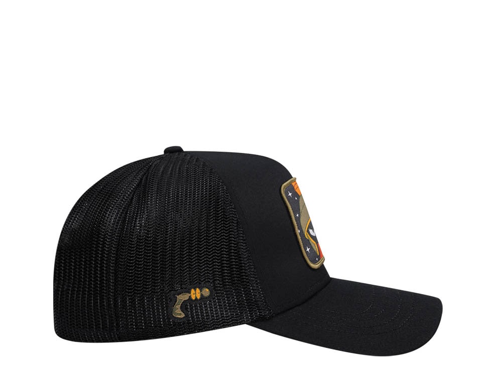 Capslab Looney Tunes Martian Black Trucker Snapback Cap