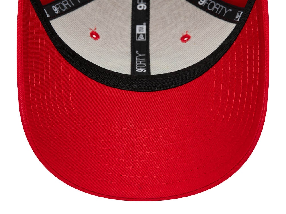 New Era Manchester United Basic Red 9Forty Strapback Cap
