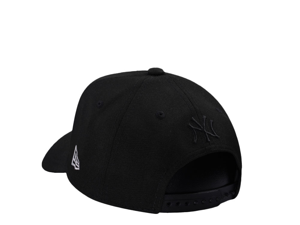New Era New York Yankees World Series 2000 Gold Chain Edition 9Forty A Frame Snapback Cap
