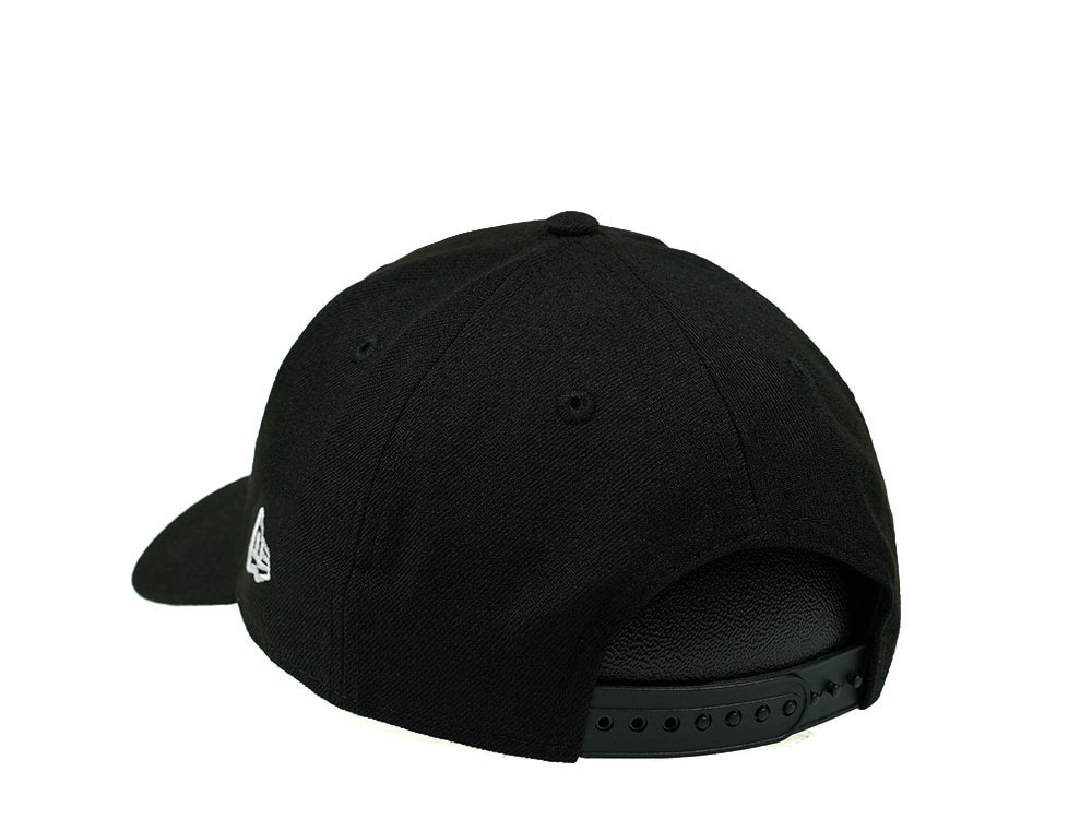 New Era Atlanta Braves Black and White Edition 9Forty Snapback Cap