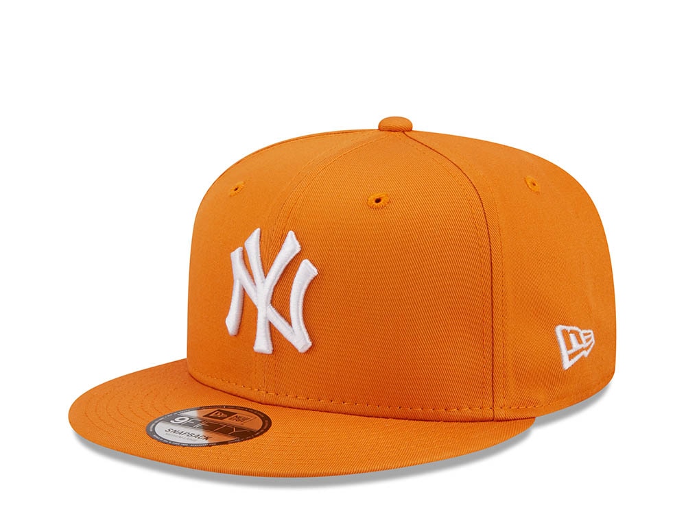 New Era New York Yankees League Essential Orange 9Fifty Snapback Cap
