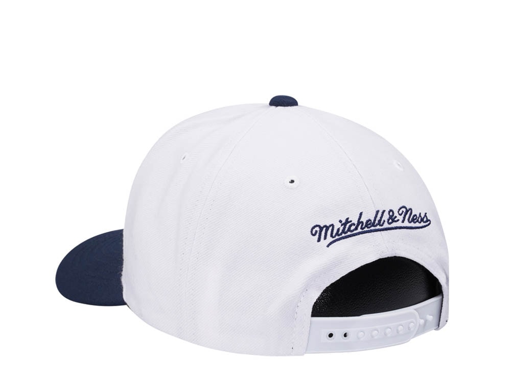 Mitchell & Ness Dallas Mavericks Team Two Tone 2.0 Pro White Snapback Cap